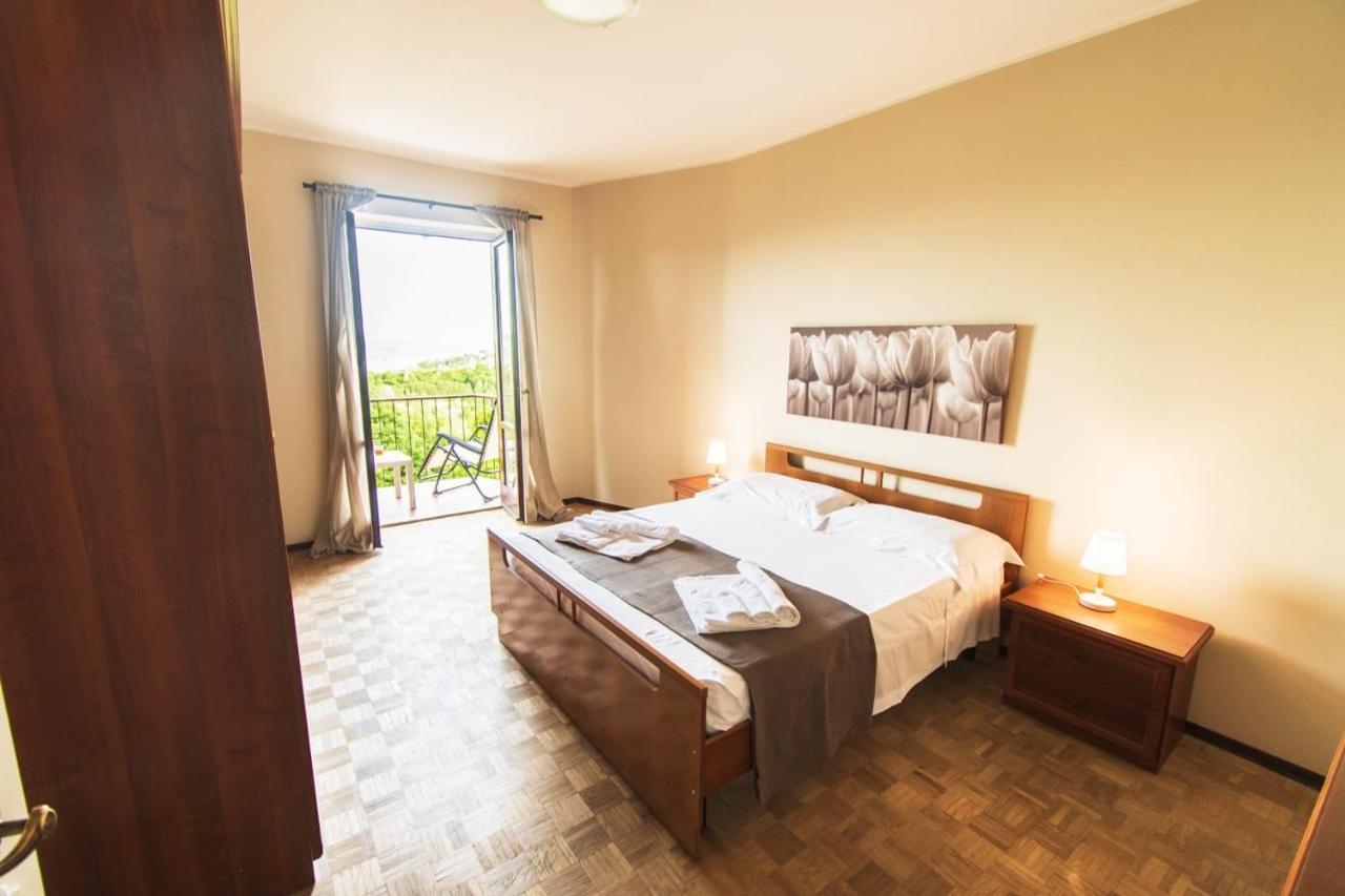 Bellavista Lake Apartment Pisano 外观 照片